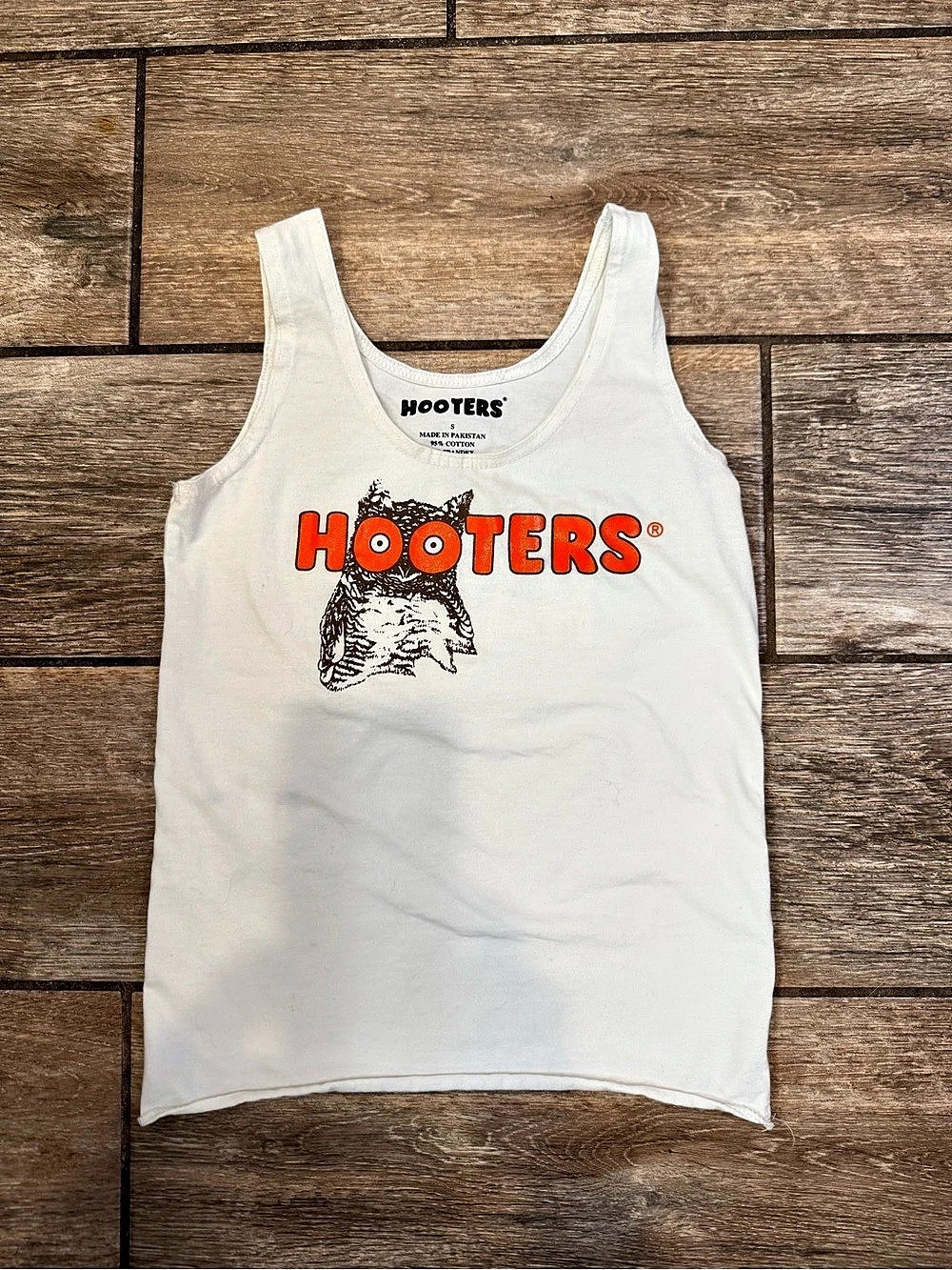 Hooters Girl Uniform Tank Top Graphic White Small